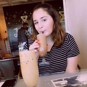 Meet your Posher, Isabella